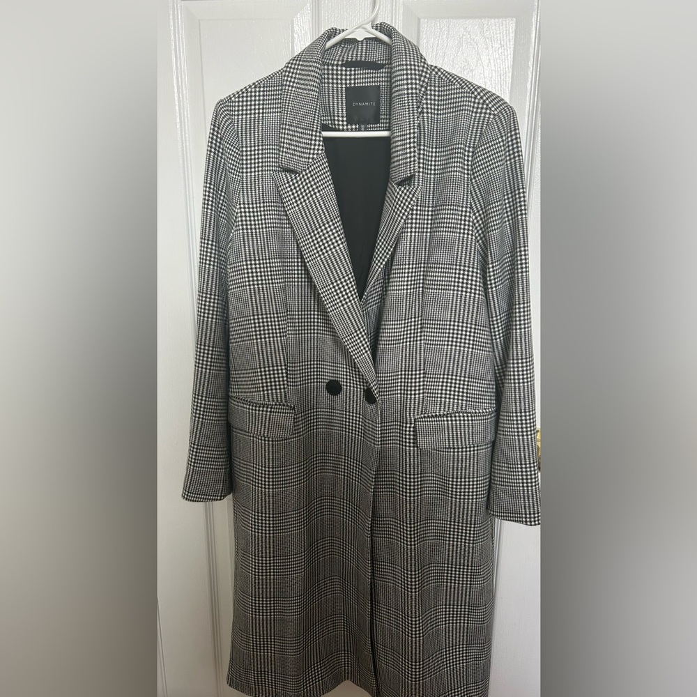 Plaid overcoat / dynamite / size large